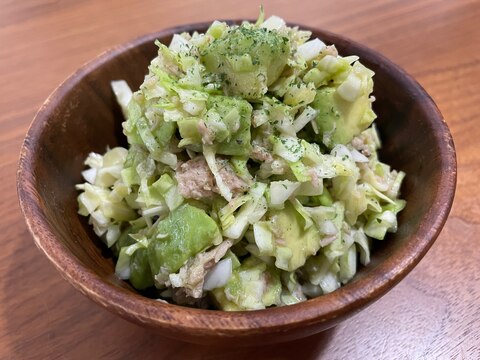 やみつき♪アボカドツナキャベツ